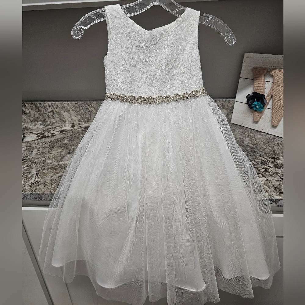 Elegant White Lace Kids Dress